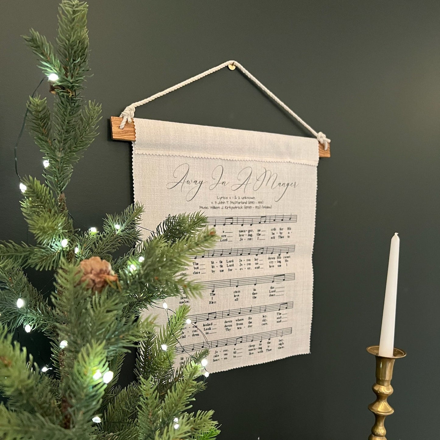 Away In A Manger Fabric Wall Hanging